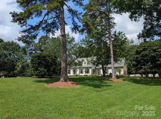 1821 Thompson Dr, Concord, NC 28025