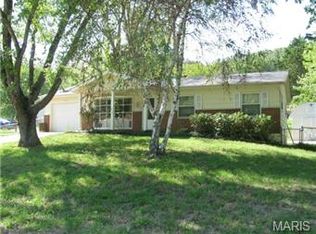 2129 Bryan Dr, High Ridge, MO 63049