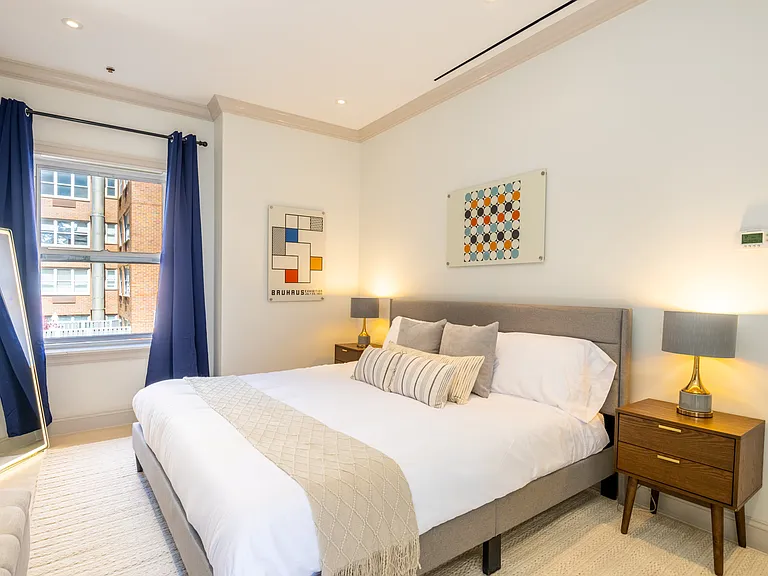 808 Lexington Ave #3 — Photo 17