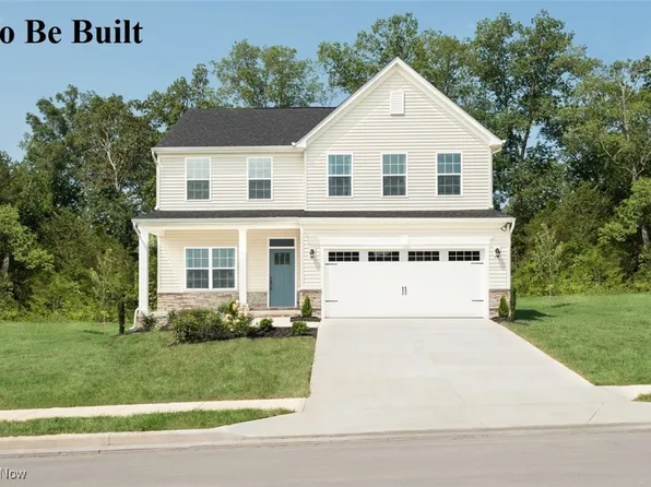 15408 Oak Hill Dr #210, Middlefield, OH 44062