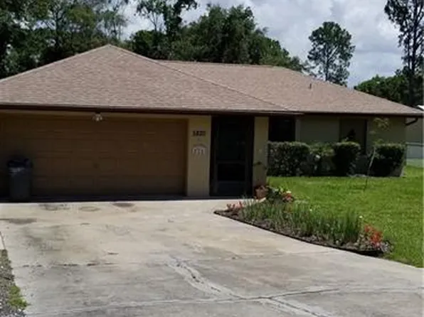 5820 W Pine Cir, Crystal River, FL 34429