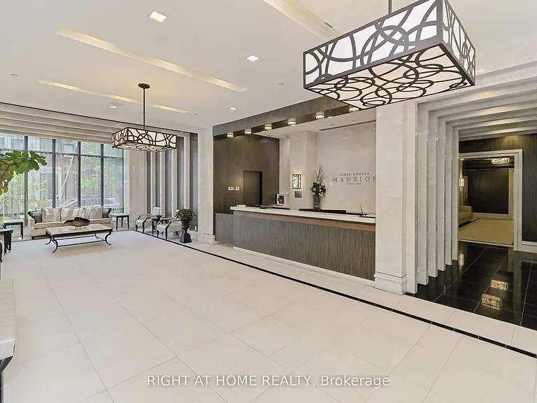 28 Linden St #1405 — Photo 11