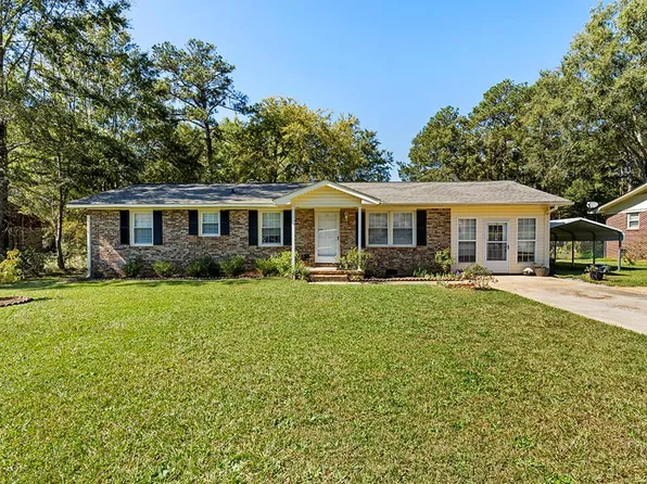 108 Cottonwood St, Greenwood, SC 29646