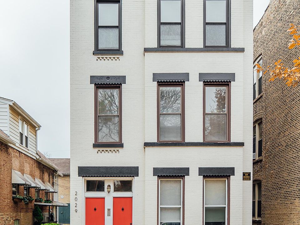 1st image of 2029 N Sheffield Ave APT 2
