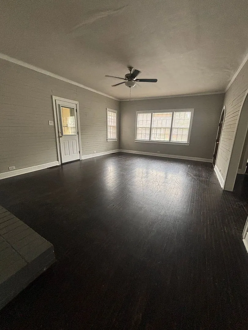 Summer Living At Its Best ! Trenton Area- Pets Welcome! Price Drop — Photo 2