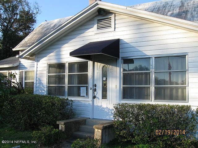 1st image of 639 LAURA Street