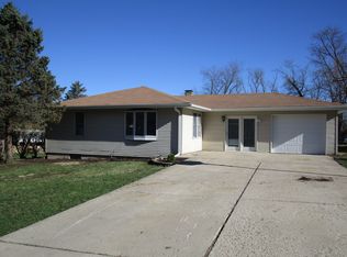 23916 Chemung St, Harvard, IL 60033