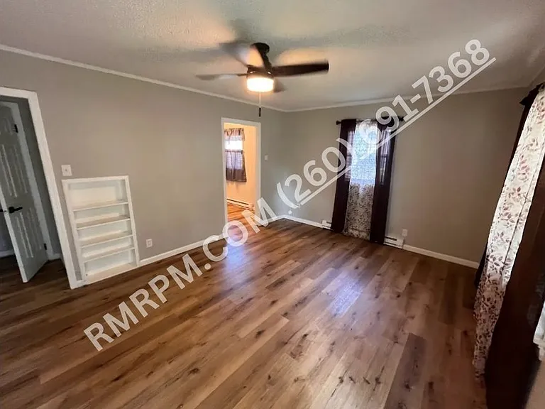 4414 Oliver St — Photo 4