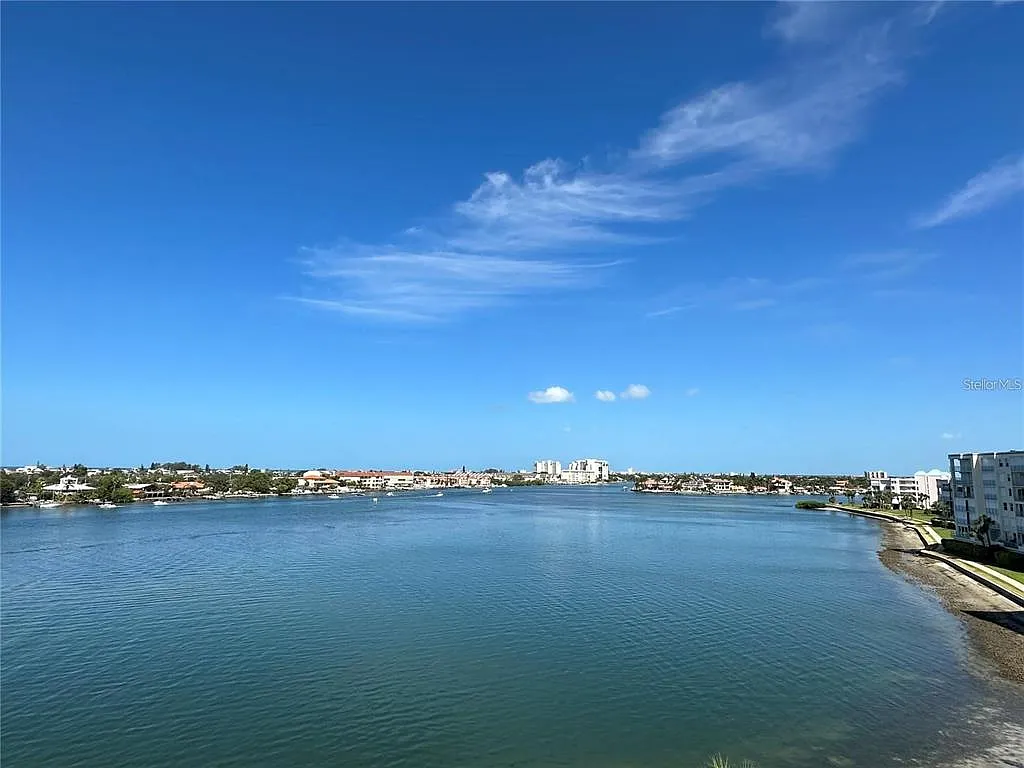 2 bed, 2.0 bath, 1145 sqft, $3,000 — Photo 1
