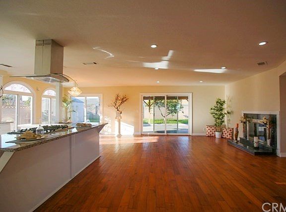 5th image of 6651 Amy Ave