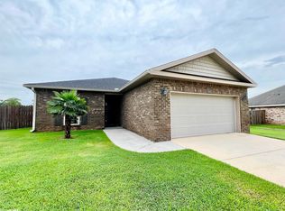 21665 San Diego Ln, Robertsdale, AL 36567