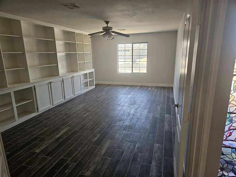 7604 E Downing St — Photo 24