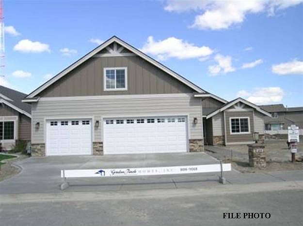1st image of 16425 E 10th Ln