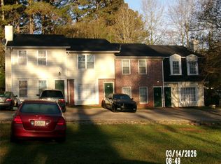 101 White Oak Dr, Lagrange, GA 30241