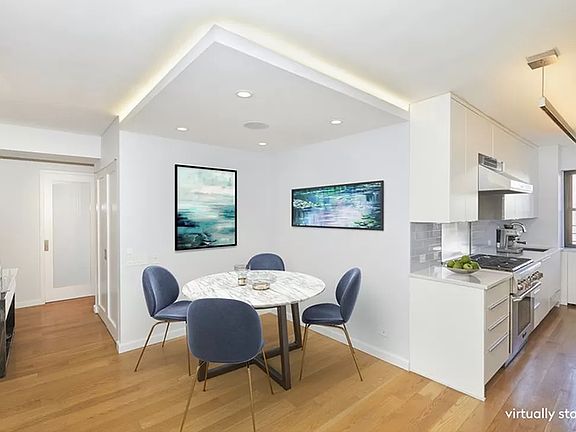 4th image of 176 E 77th St APT 12J
