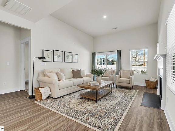 5th image of 150 Bromes Way