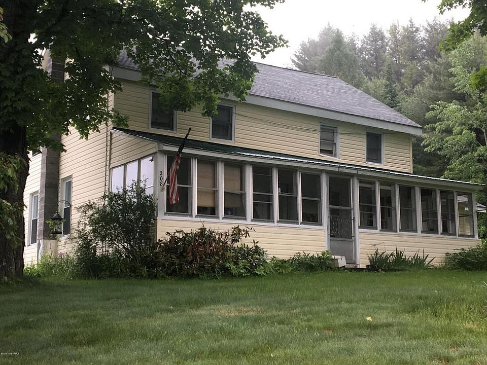2nd image of 208 Potter Brook Rd