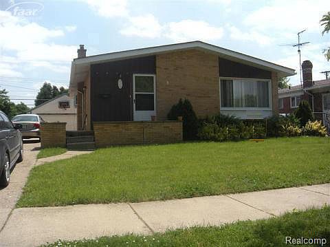 1st image of 14471 Manhattan Ave
