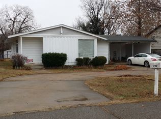 700 Manchester Ln, Oklahoma City, OK 73127
