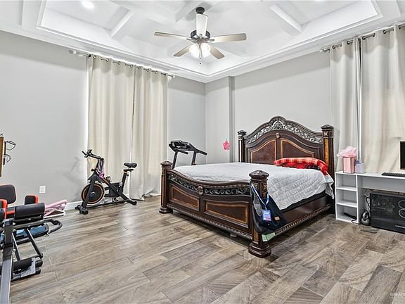5th image of 8921 Vista De Palmas Dr