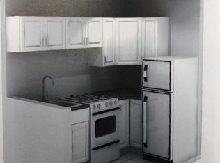 24 Maple Dr, Middletown, NY 10940