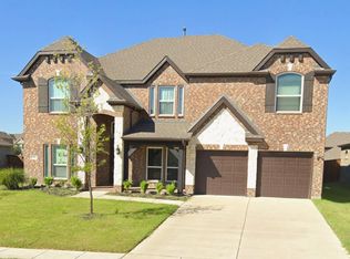 1301 Flamingo Rd, Forney, TX 75126