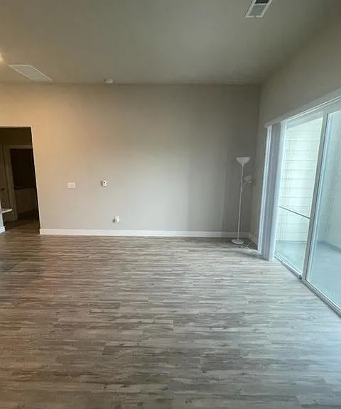 14341 E Tennessee Ave — Photo 3