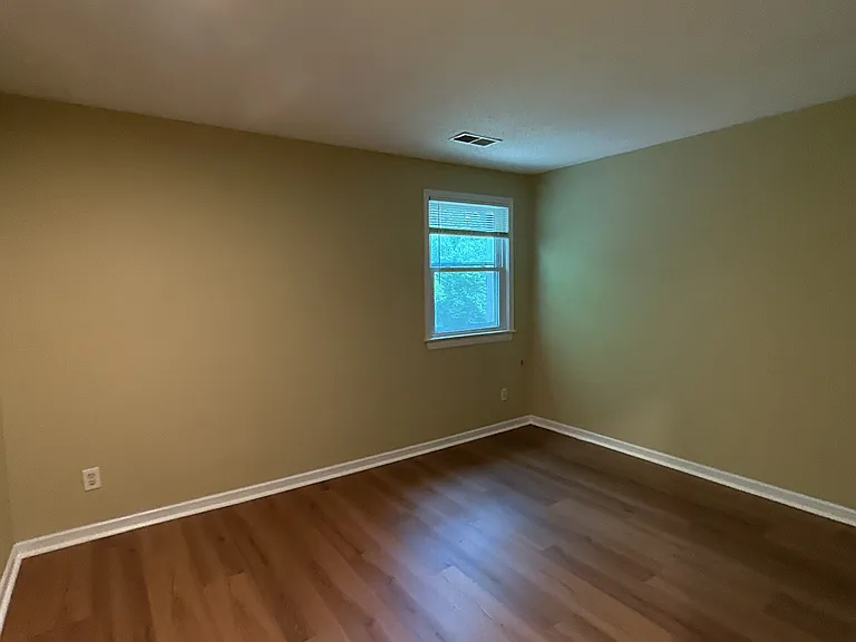2815 Eaton St — Photo 6