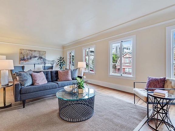 2nd image of 3036 Divisadero St #3036