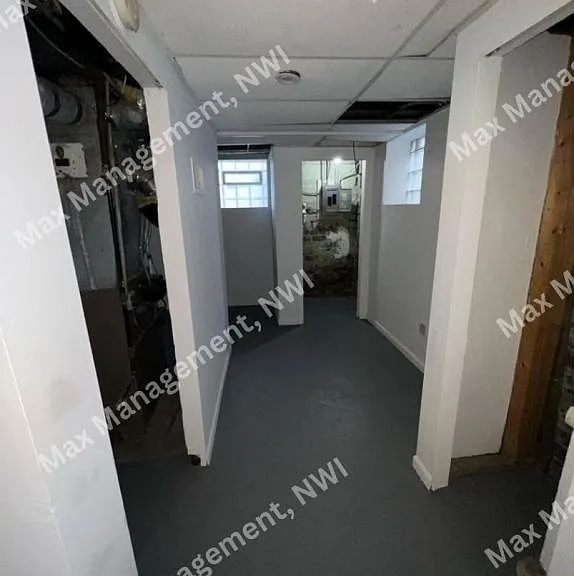 824 Merrill St — Photo 12
