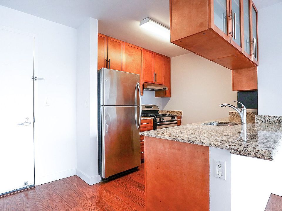 1st image of 40-22 College Point Blvd Unit Ph3f