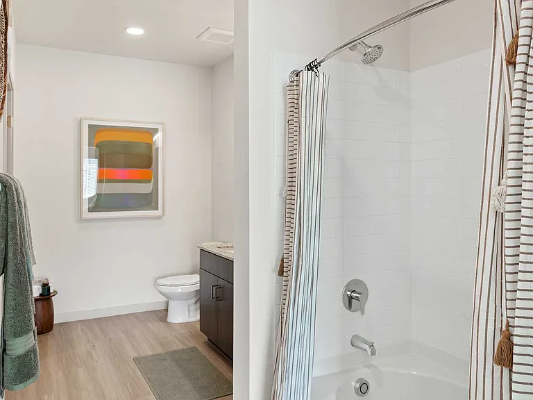 Cortland at P83 — Photo 11
