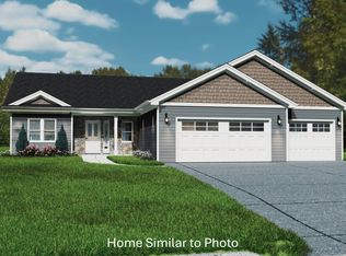 1747 Betty Jean Ln, Green Bay, WI 54313