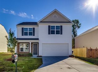 2324 Waverly Dell Dr, Winston Salem, NC 27127