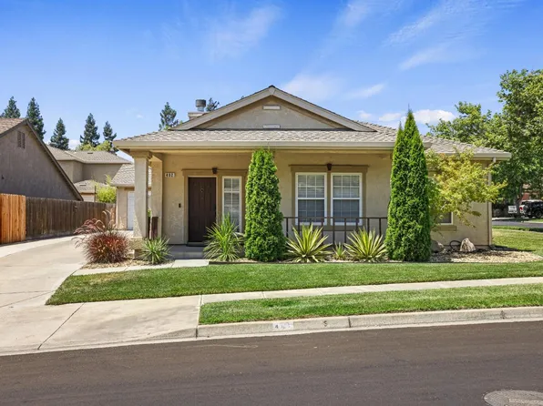 482 Treecrest Cir, Oakdale, CA 95361