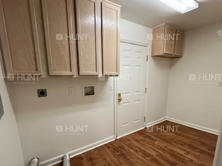 Dyer Cir — Photo 15
