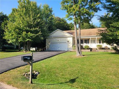 35 Dylan Dr, Central Square, NY, 13036