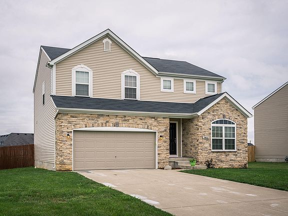 3rd image of 163 Crown Ct