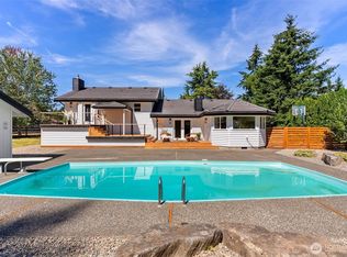 25717 SE 398th Street, Enumclaw, WA 98022