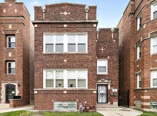 7831 S Ridgeland Ave, Chicago, IL 60649