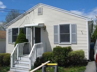 37 Morning Glory Rd, Cumberland, RI 02864