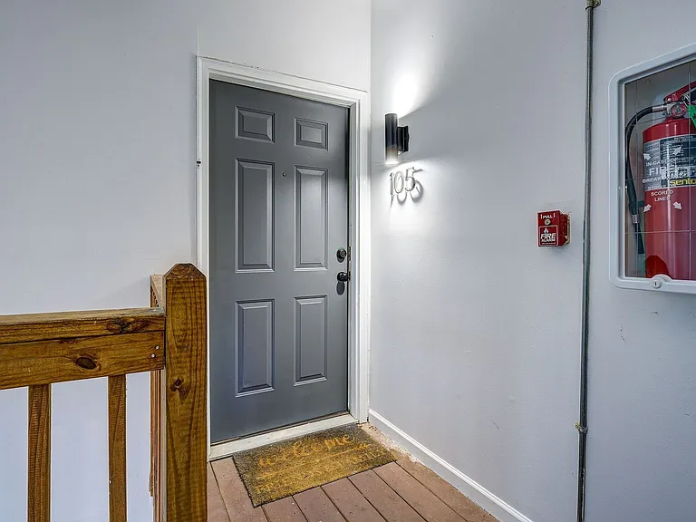 1425 College Heights Rd — Photo 43
