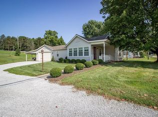 1098 Kensington Rd, Carrollton, OH 44615