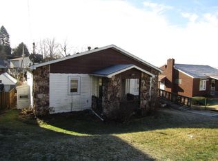 724 Laura St, West Mifflin, PA