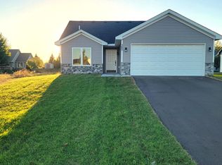 380 Mill St, Osceola, WI 54020