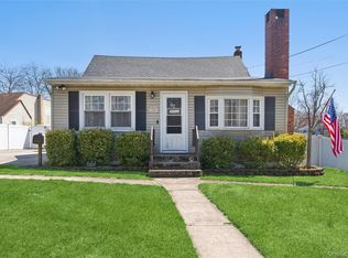 184 Smith Road, Ronkonkoma, NY 11779