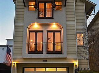 2213 Reinerman St, Houston, TX 77007