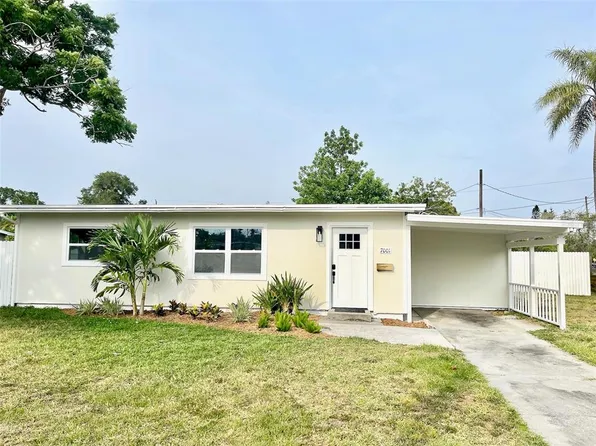 7001 15th St N, Saint Petersburg, FL 33702