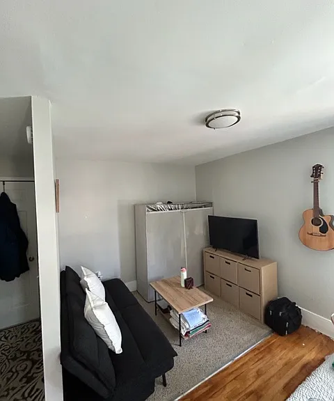 200 Brackett St #5 — Photo 12