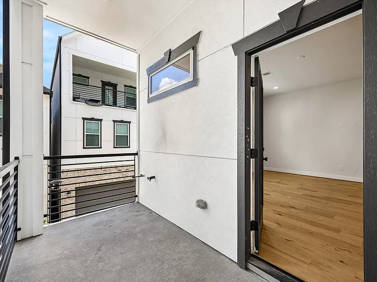 5406 Wheatley St #E — Photo 8